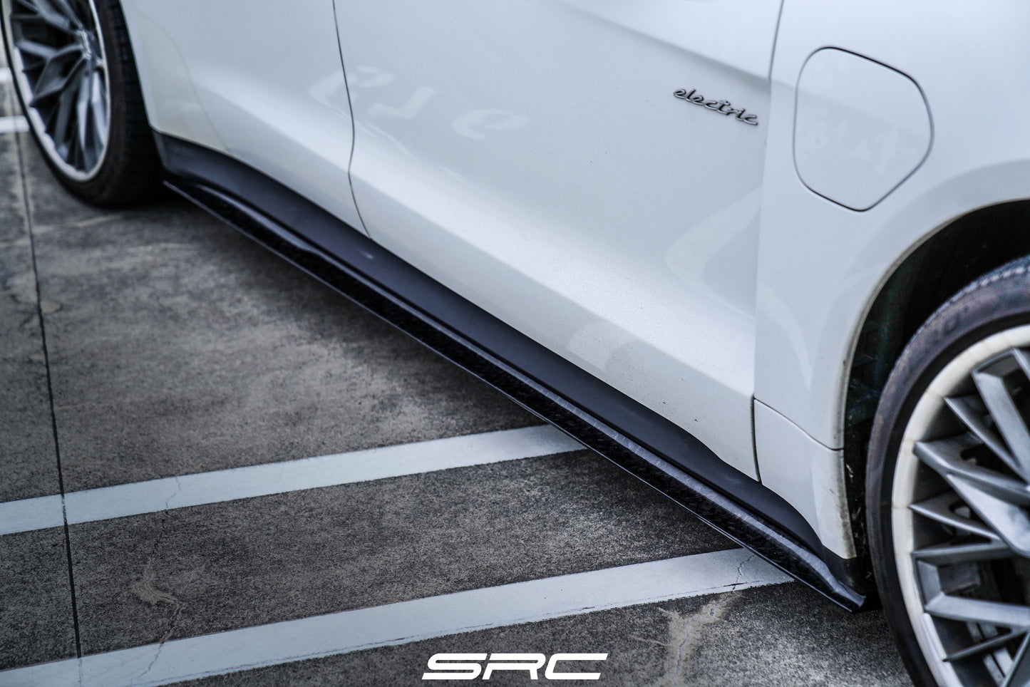Porsche Taycan J1