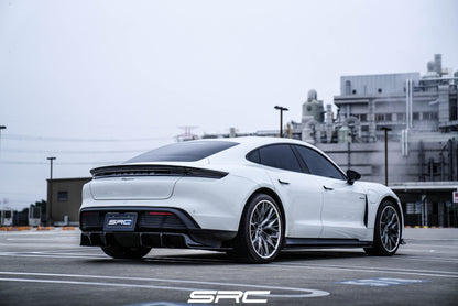 Porsche Taycan J1